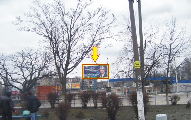 Щит 6x3, ул. Локтюхова, 3 Щит 6x3, ул. Локтюхова, 3